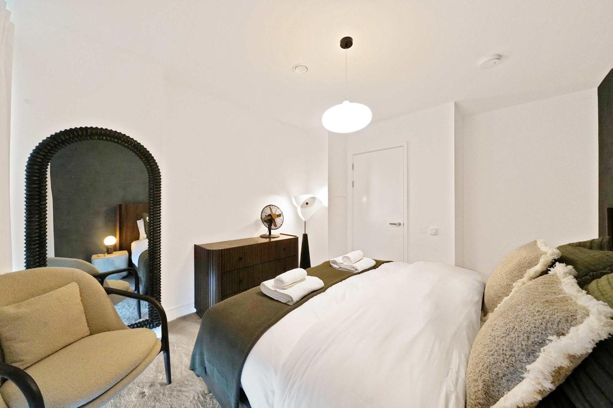 Rosso 2br & Views * Londra